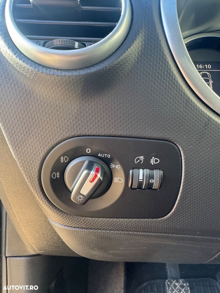 Seat Leon 1.6 TDI DPF Style Copa - 12