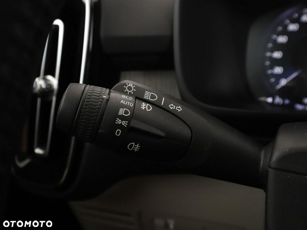 Volvo XC 40 D3 SCR Inscription - 35