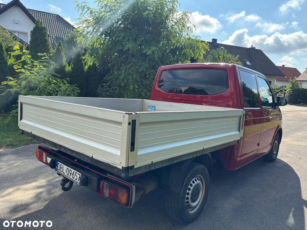 Volkswagen Transporter T5 2.5 TDI 130 KM Doka 5-Osobowy - 8