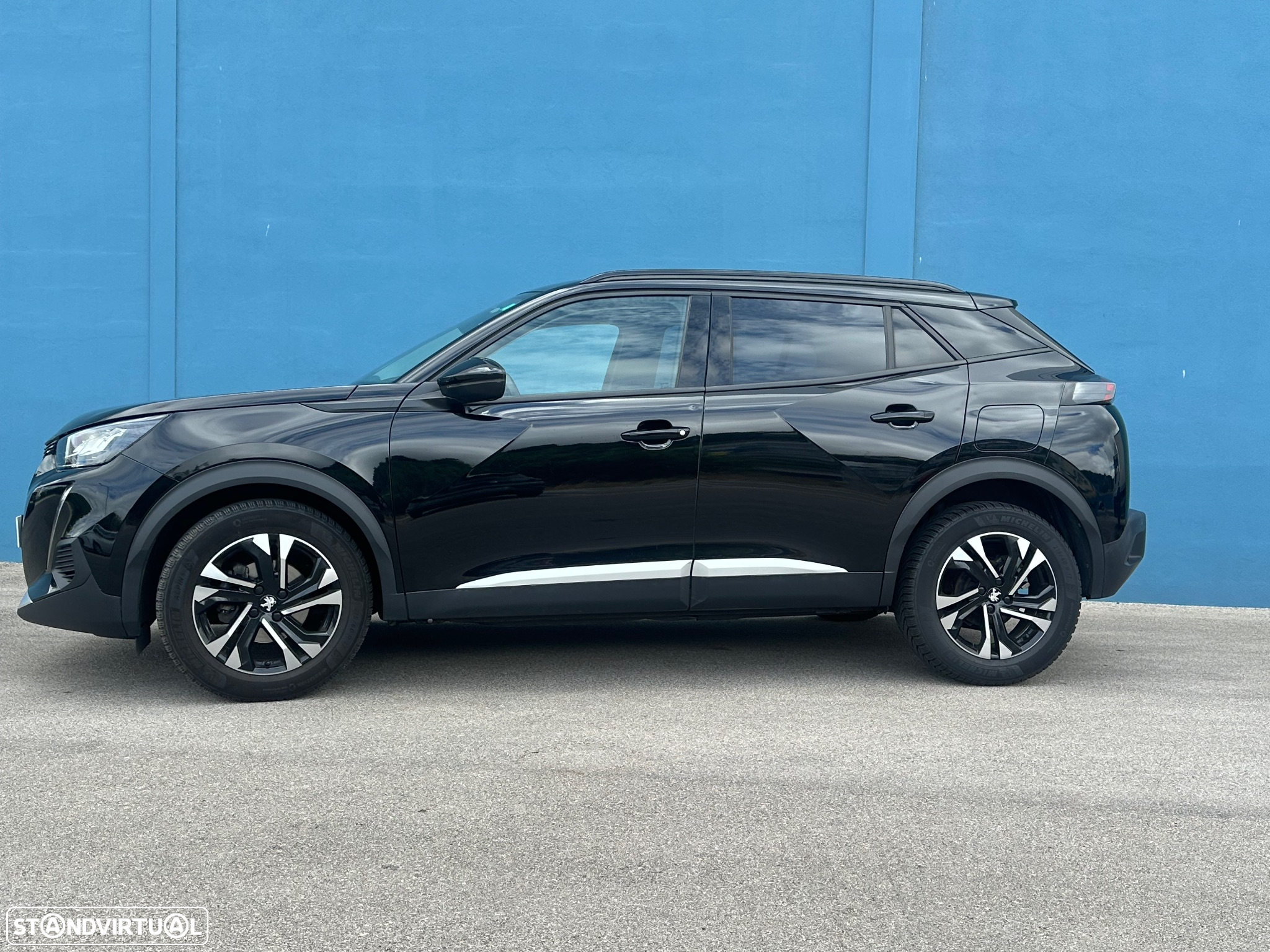 Peugeot 2008 1.2 PureTech Allure Pack - 3