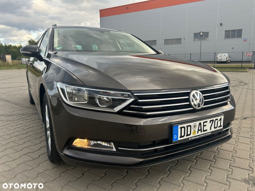 Volkswagen Passat - 7