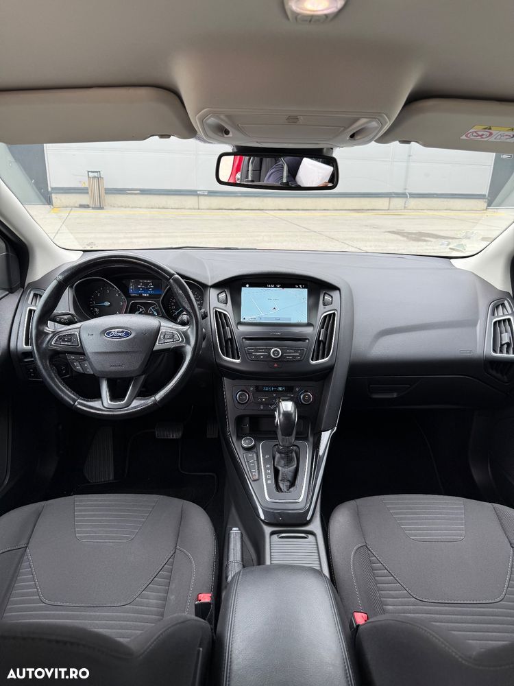 Ford Focus - 16
