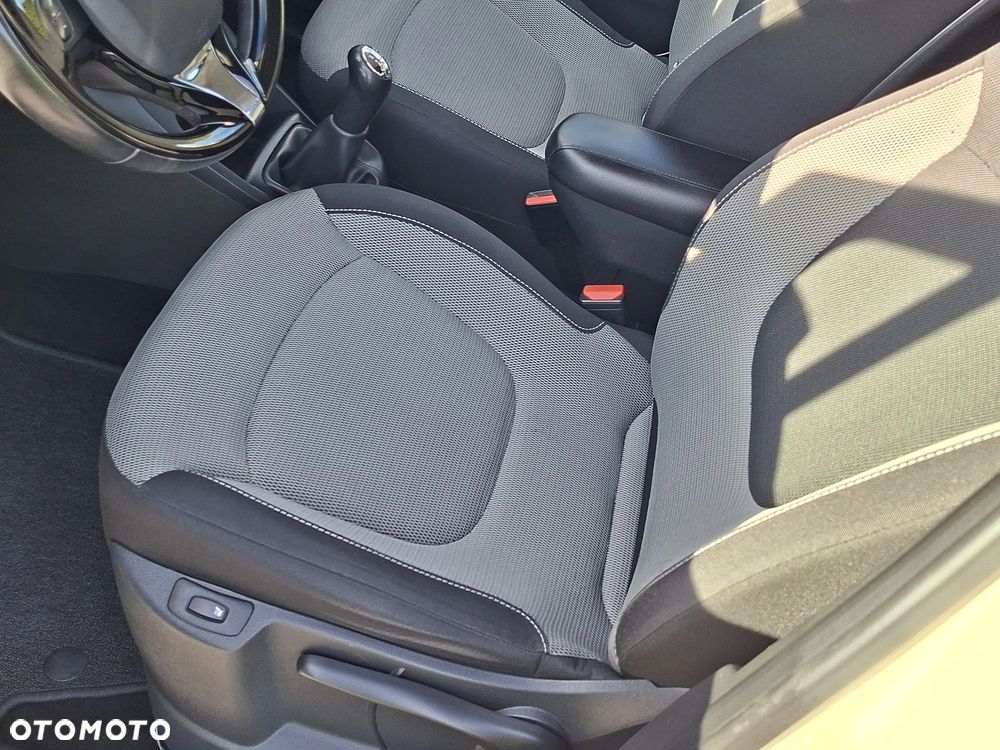 Renault Captur - 13