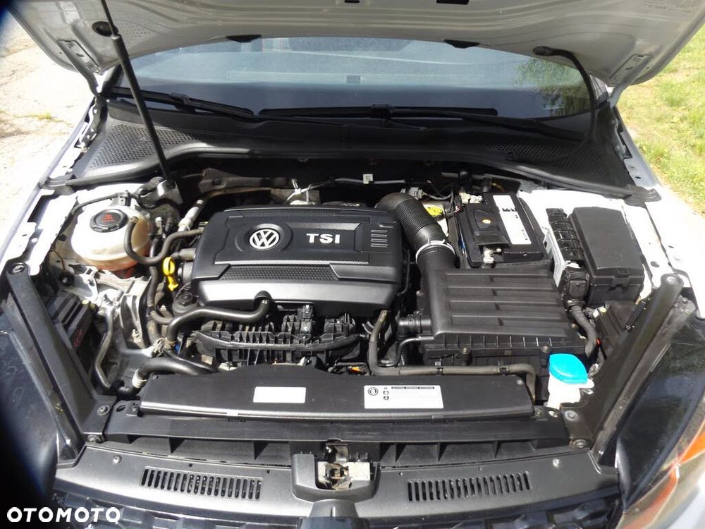 Volkswagen Golf - 7