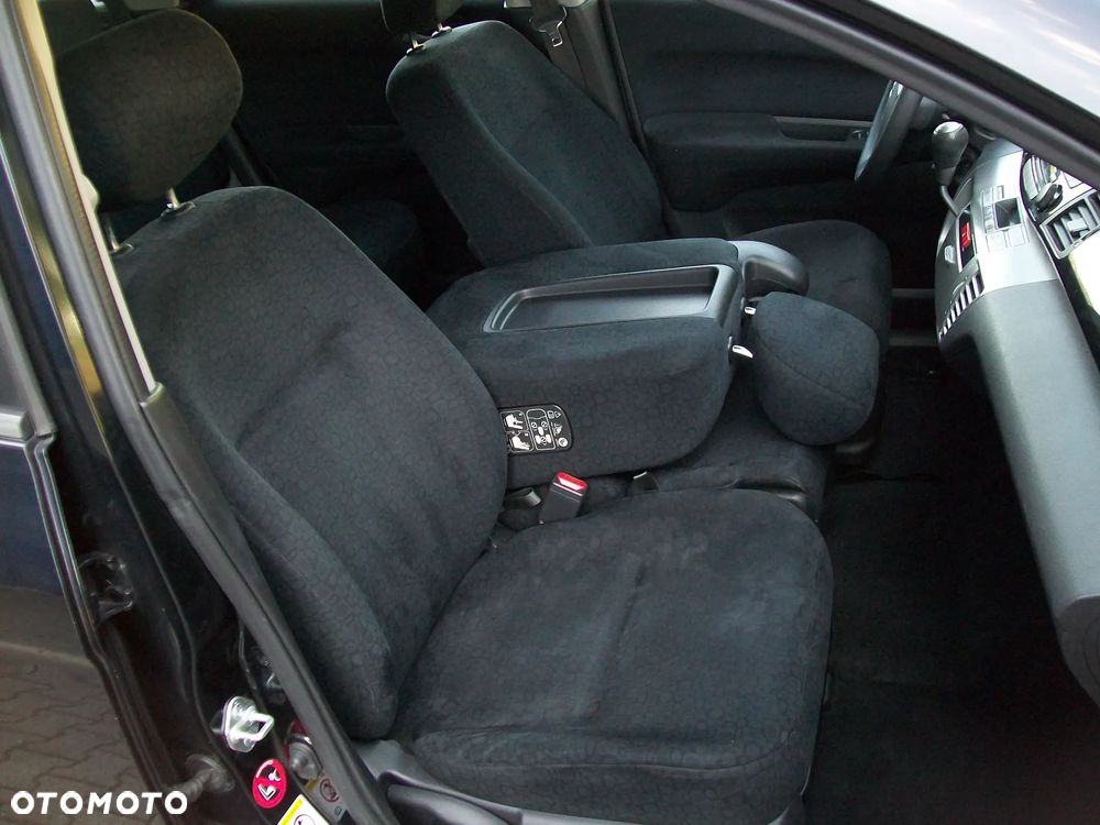Honda FR-V 1.7 Comfort - 18