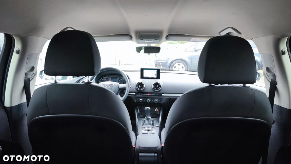 Audi A3 Sportback 1.6 TDI - 29