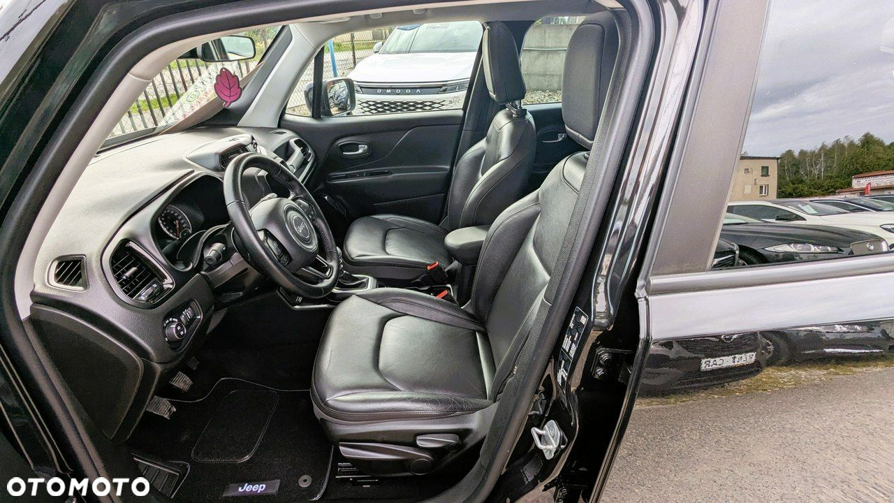 Jeep Renegade - 13