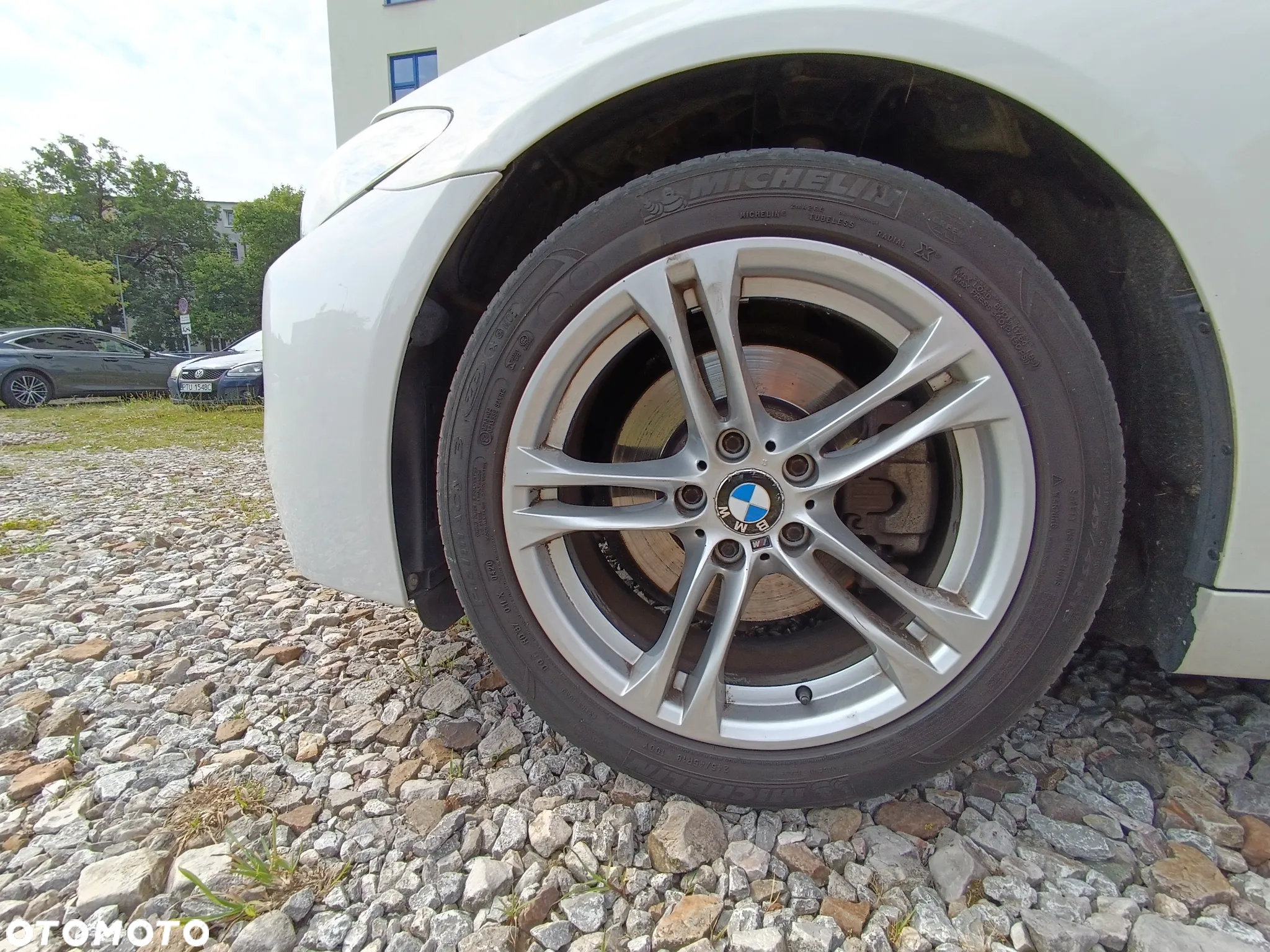 BMW Seria 5 520d xDrive - 13