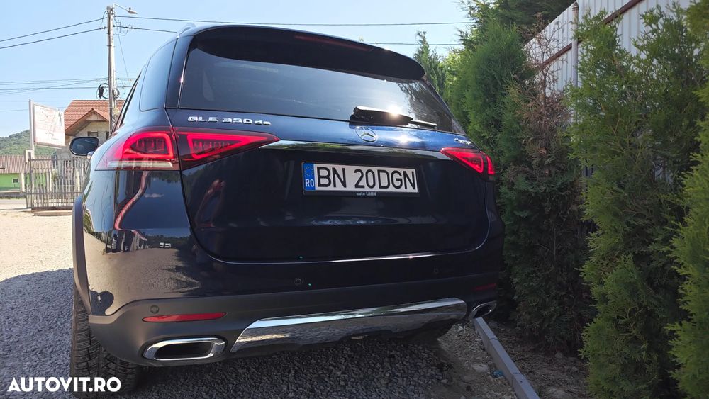 Mercedes-Benz GLE 350 e 4MATIC - 3