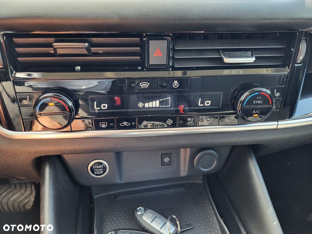 Nissan Qashqai - 33