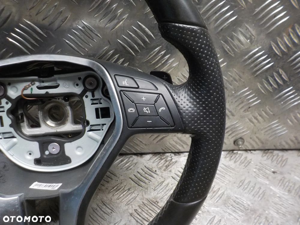 MERCEDES W212 KIEROWNICA ŁOPATKI - 4