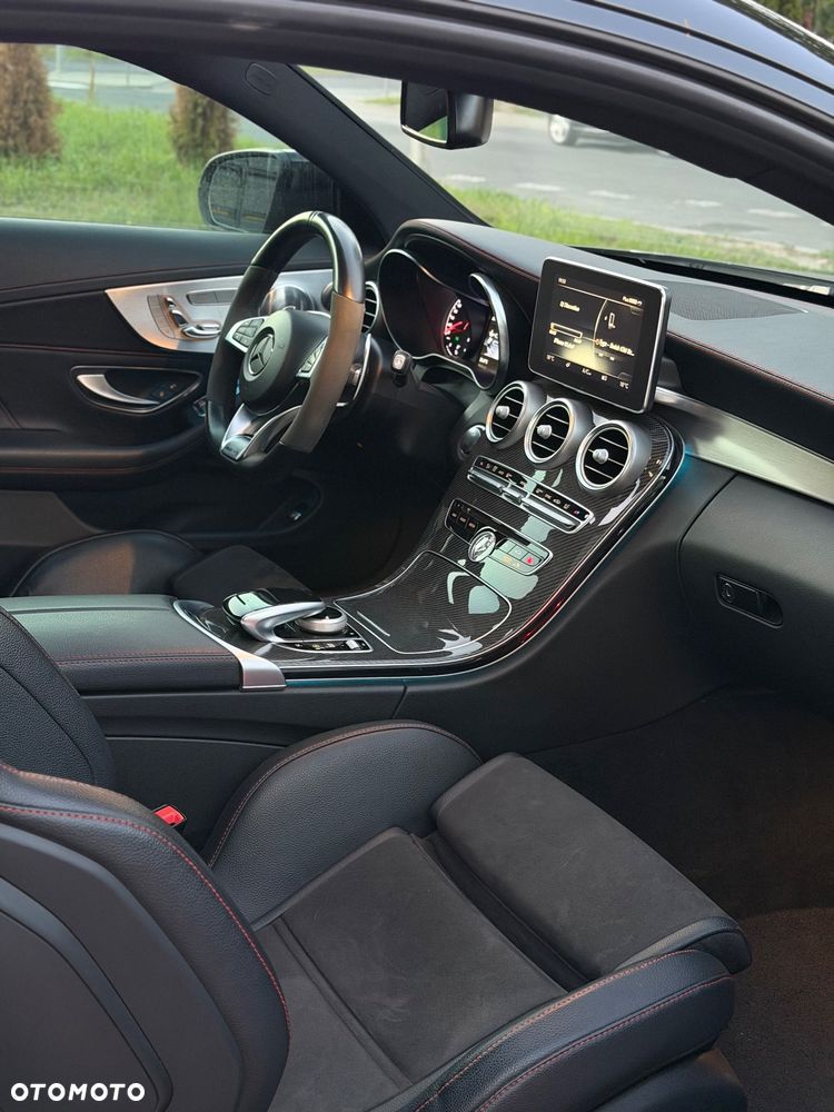 Mercedes-Benz Klasa C AMG 43 4-Matic - 8