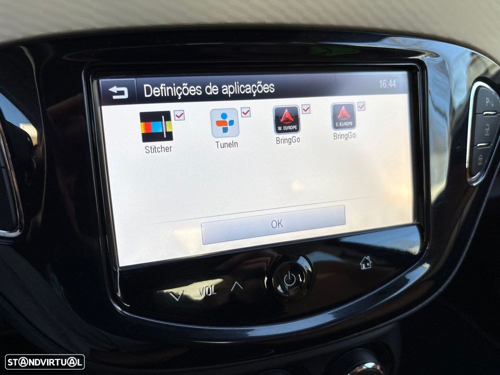 Opel Adam 1.0 T Rocks - 22