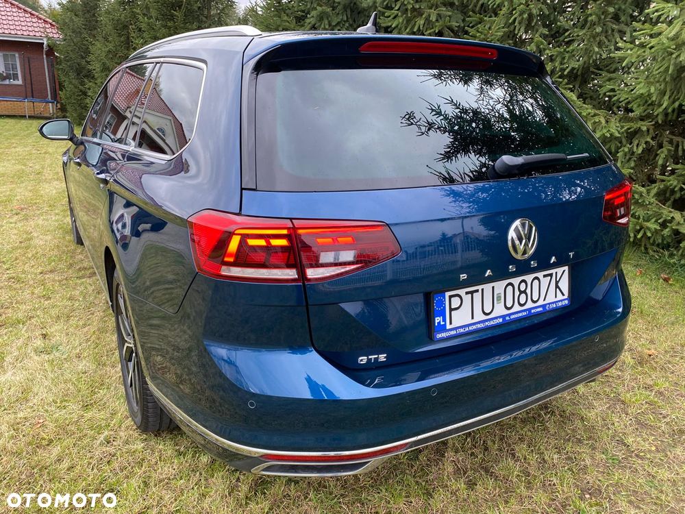 Volkswagen Passat - 7