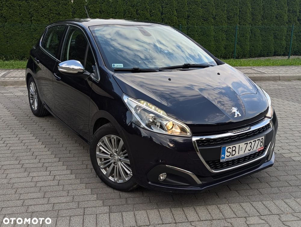 Peugeot 208 1.2 PureTech Allure - 1