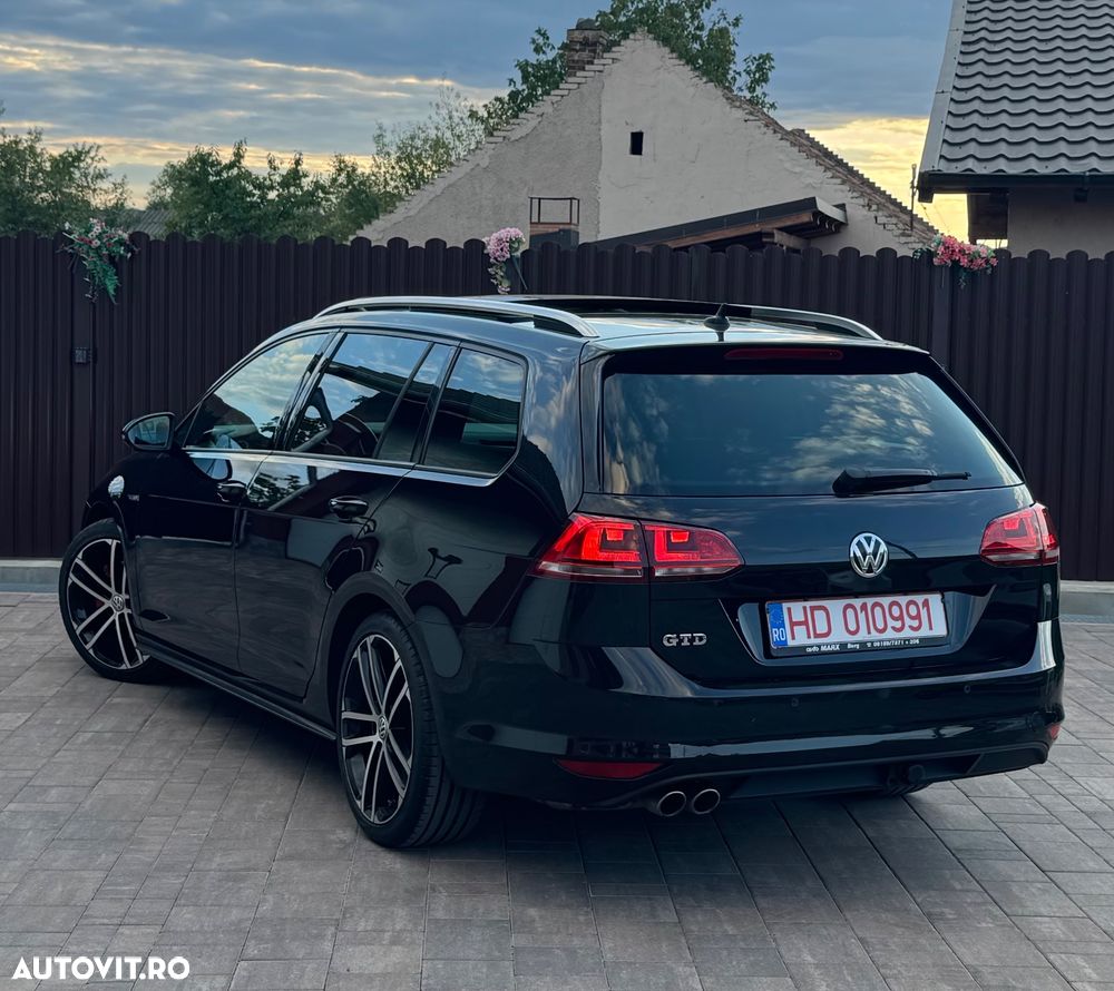 Volkswagen Golf - 7