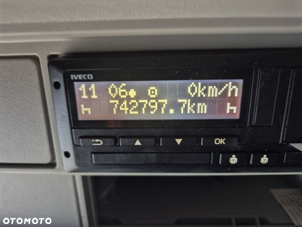 Iveco As440St/p - 16