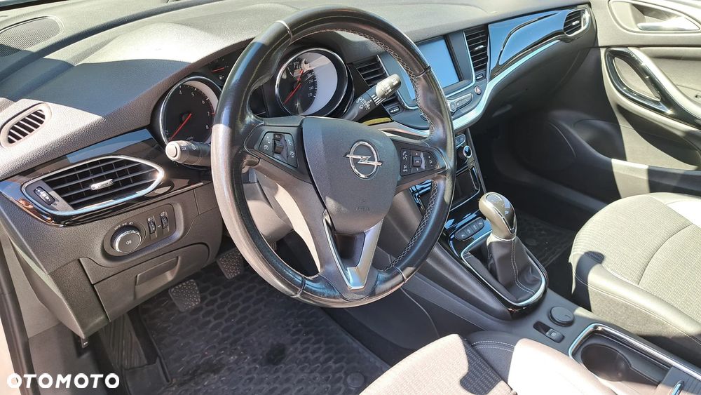 Opel Astra 1.2 T Business Elegance S&S - 13