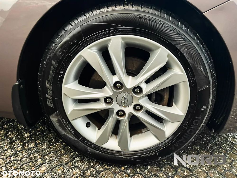 Hyundai i30 1.6 CRDi BlueDrive Comfort - 11