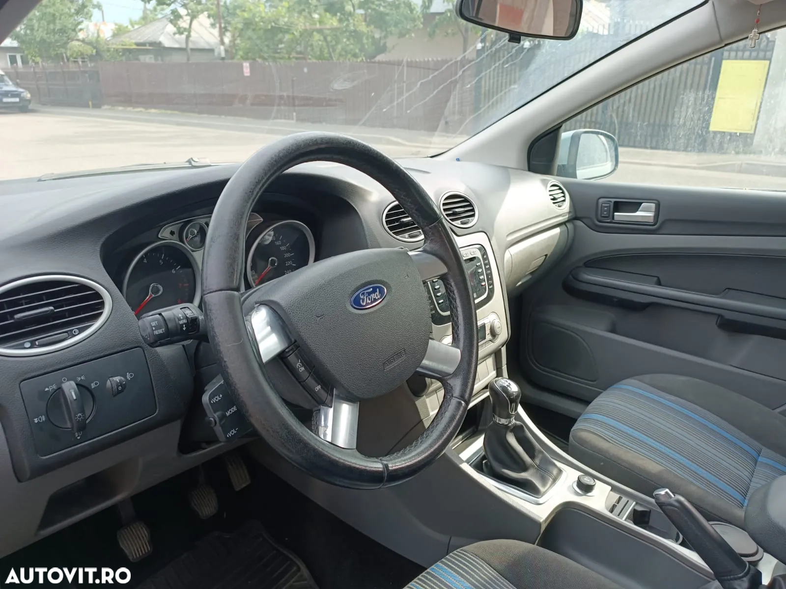 Ford Focus 1.6 Ti-VCT Trend - 22