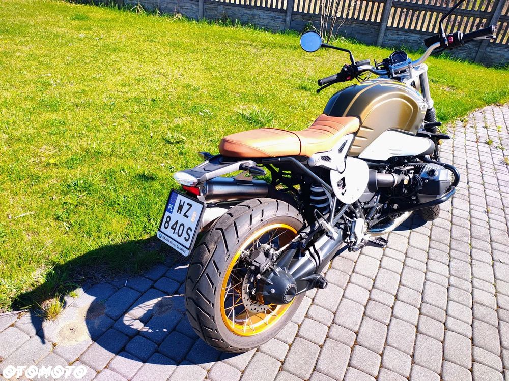 BMW R - 11