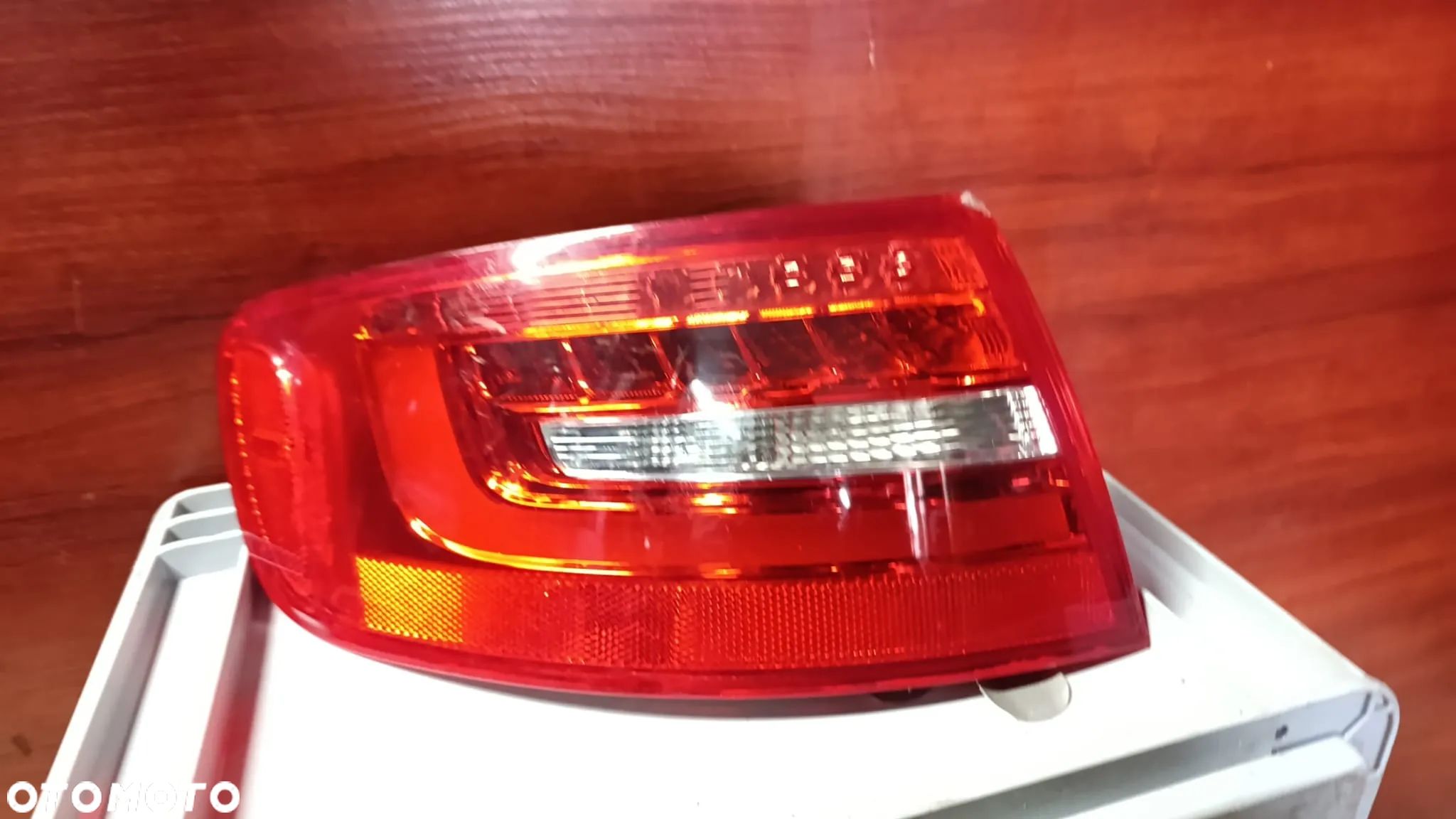 LAMPA TYŁ LEWY AUDI A4 B8 LIFT LED KOMBI 8K9945095D LAMPA LEWA ORYGINAŁ - 1