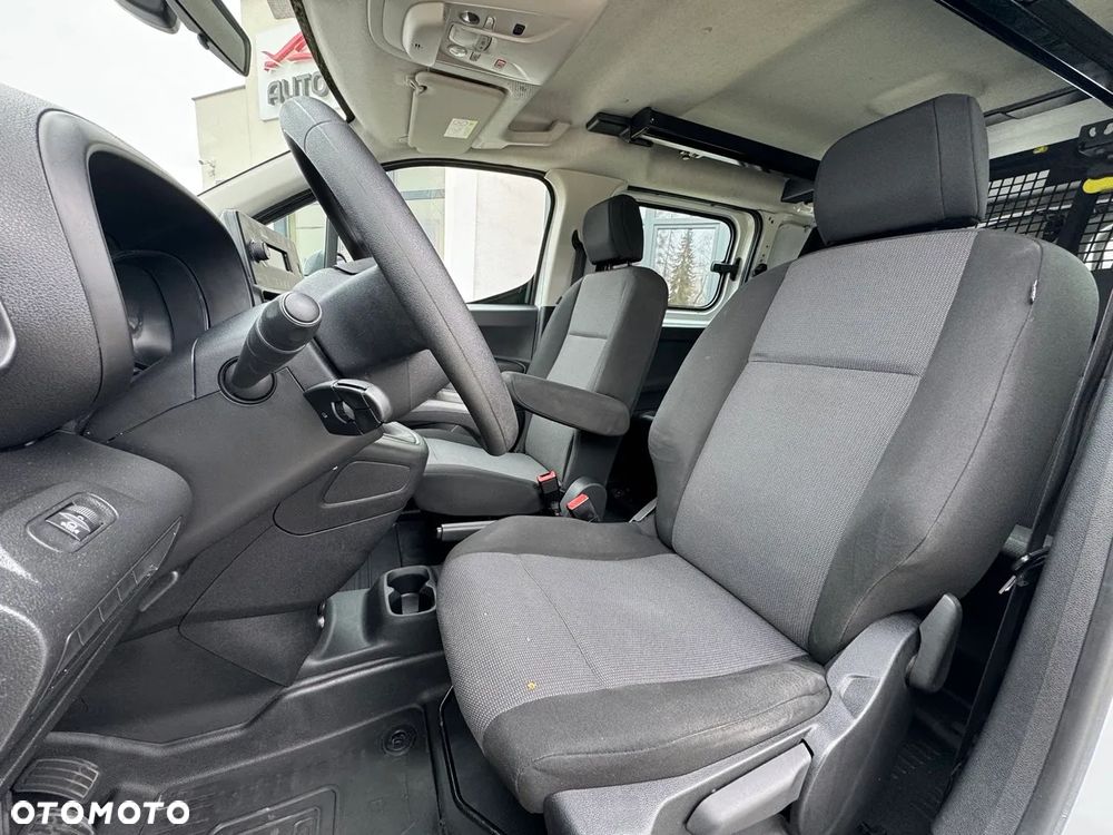 Toyota Proace City - 13