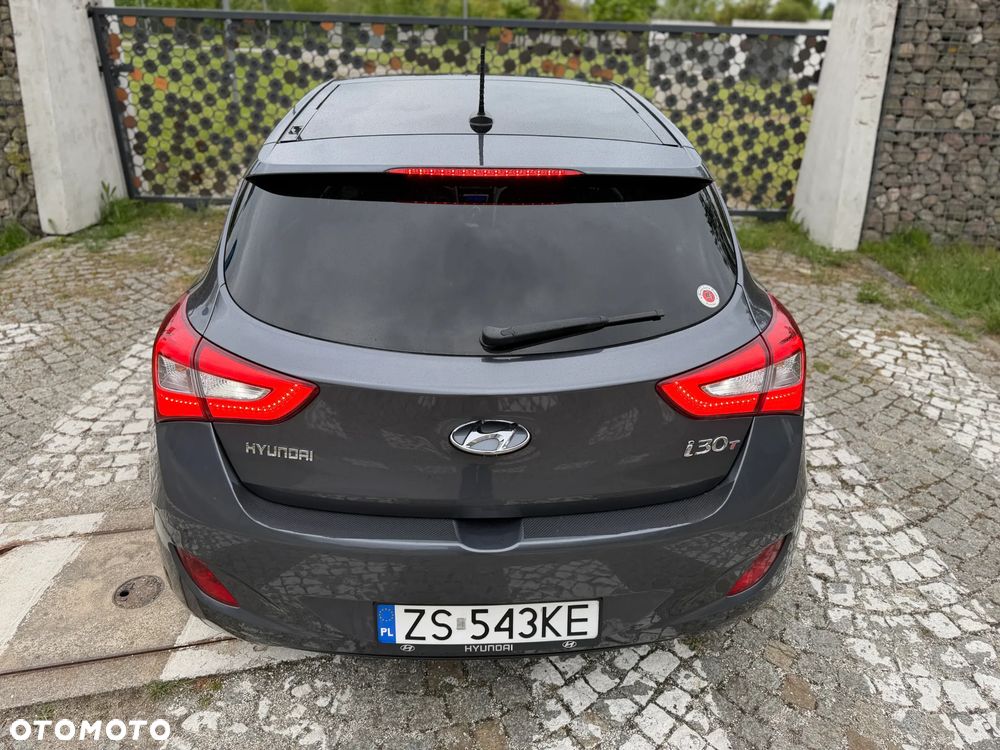 Hyundai i30 1.6 CRDi Premium DCT - 14