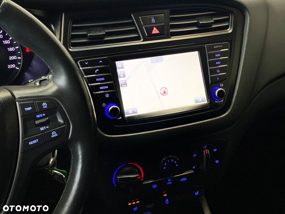 Hyundai i20 blue 1.0 T-GDI Passion Plus - 29