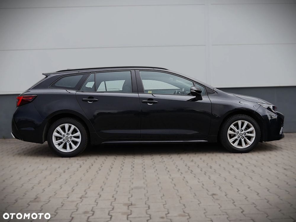 Toyota Corolla 1.8 Hybrid Active - 13