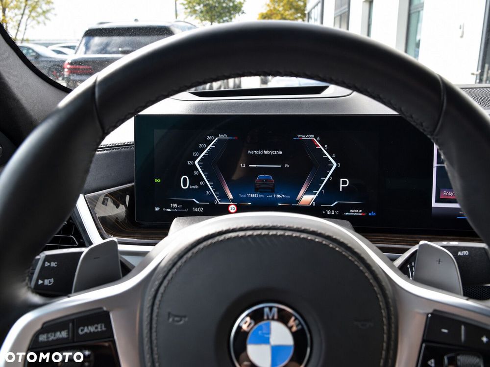 BMW X6 - 24