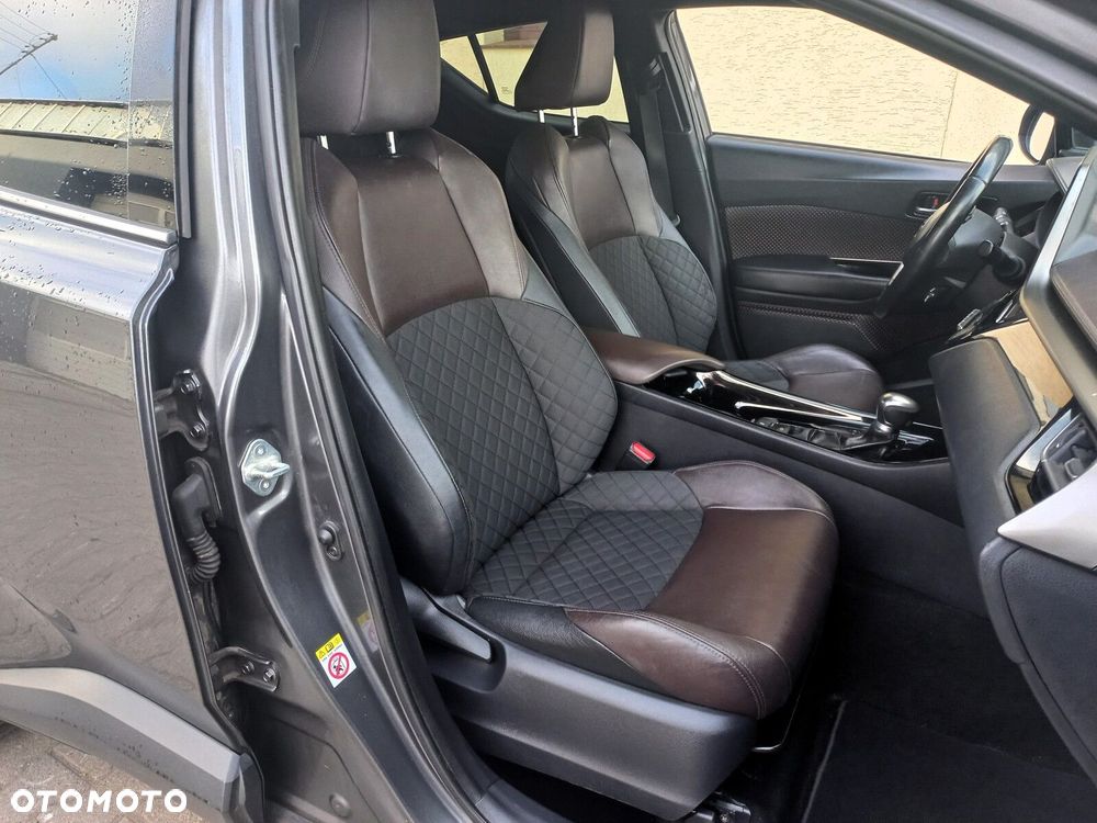 Toyota C-HR - 26