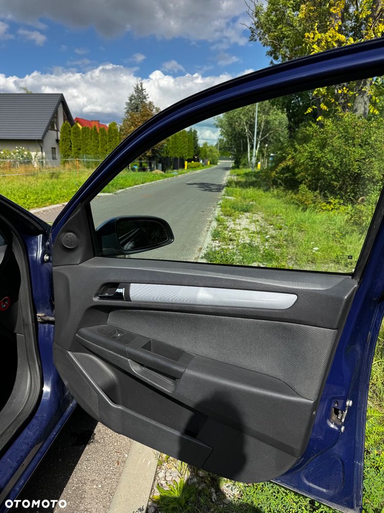 Opel Astra 1.4 Essentia - 15