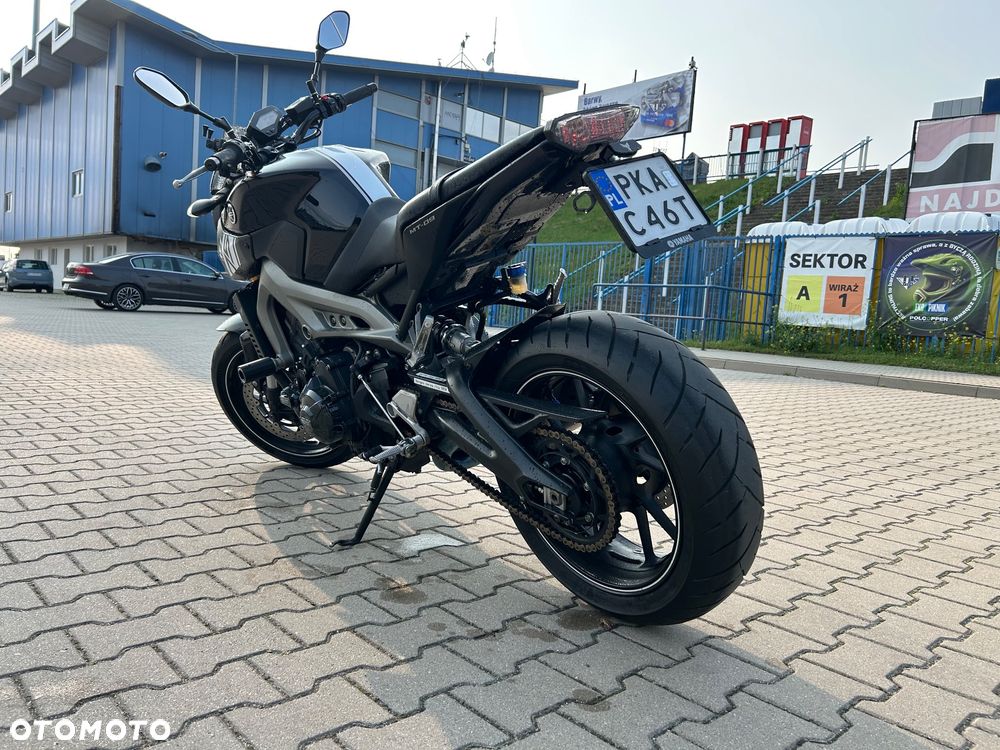 Yamaha MT - 3