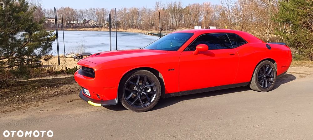 Dodge Challenger 5.7 R/T - 2