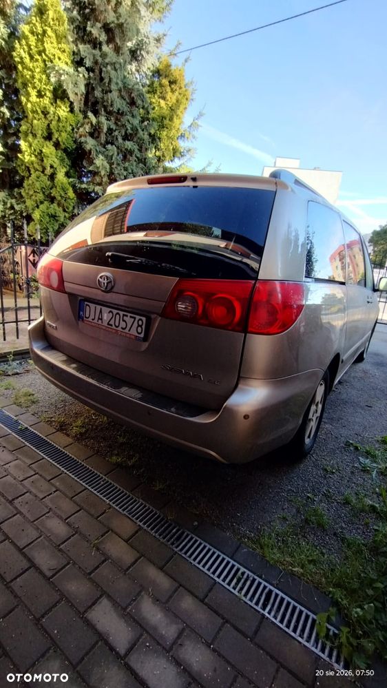 Toyota Sienna 3.5 LE AWD - 5