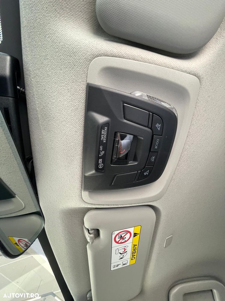 Toyota Corolla 1.8 HSD Dynamic - 18