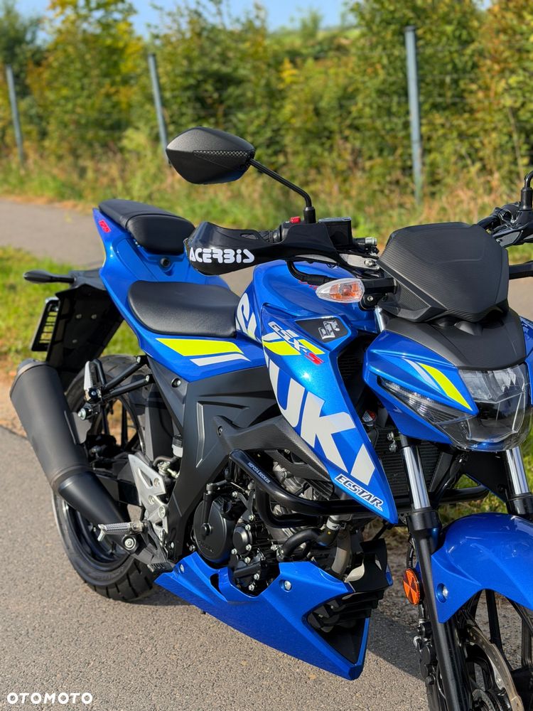 Suzuki GSX - 25