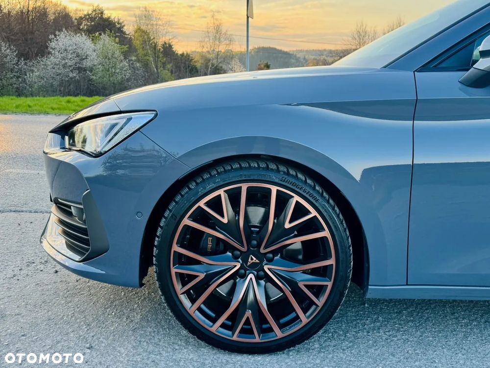 Cupra Leon Sportstourer 2.0 TSI 4Drive VZ DSG - 11