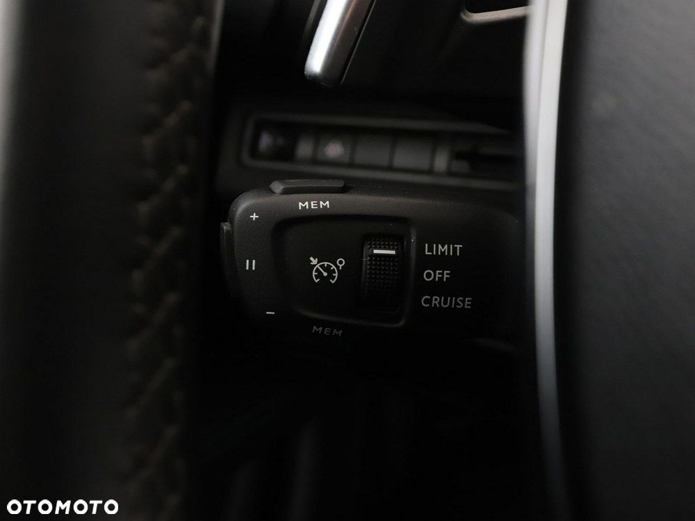 Peugeot 5008 1.5 BlueHDi Allure Pack S&S EAT8 - 34