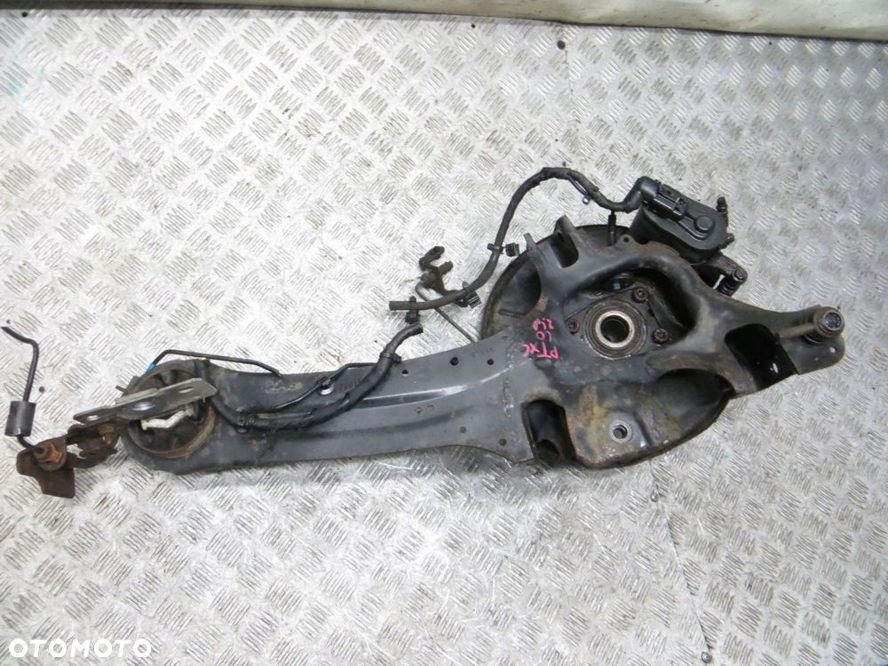 VOLVO XC60 2.4 4X4 ZWROTNICA PRAWA TYŁ TYLNA 08- - 4