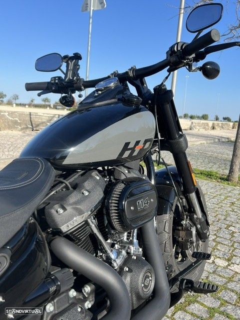 Harley-Davidson Softail FAT BOB 114 - 44