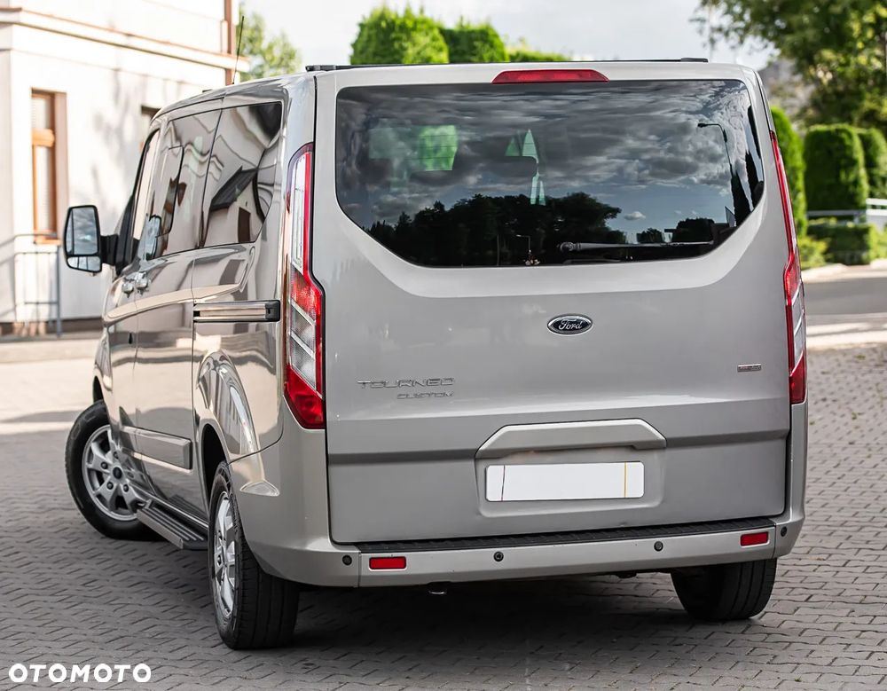 Ford Tourneo Custom 300 L1H1 VA Titanium - 8