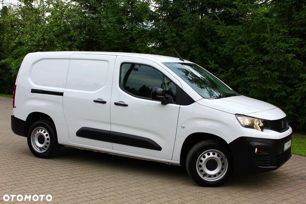 Peugeot PARTNER 1.5HDI 130KM AUTOMAT 8 BIEGÓW LONG DŁUGI 3 OSOBOWY PERFEKT AUTO NAVIGACJA KAMERY,ASYSTENTY,VF23% - 3