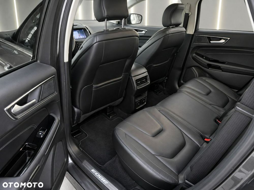 Ford Edge - 14