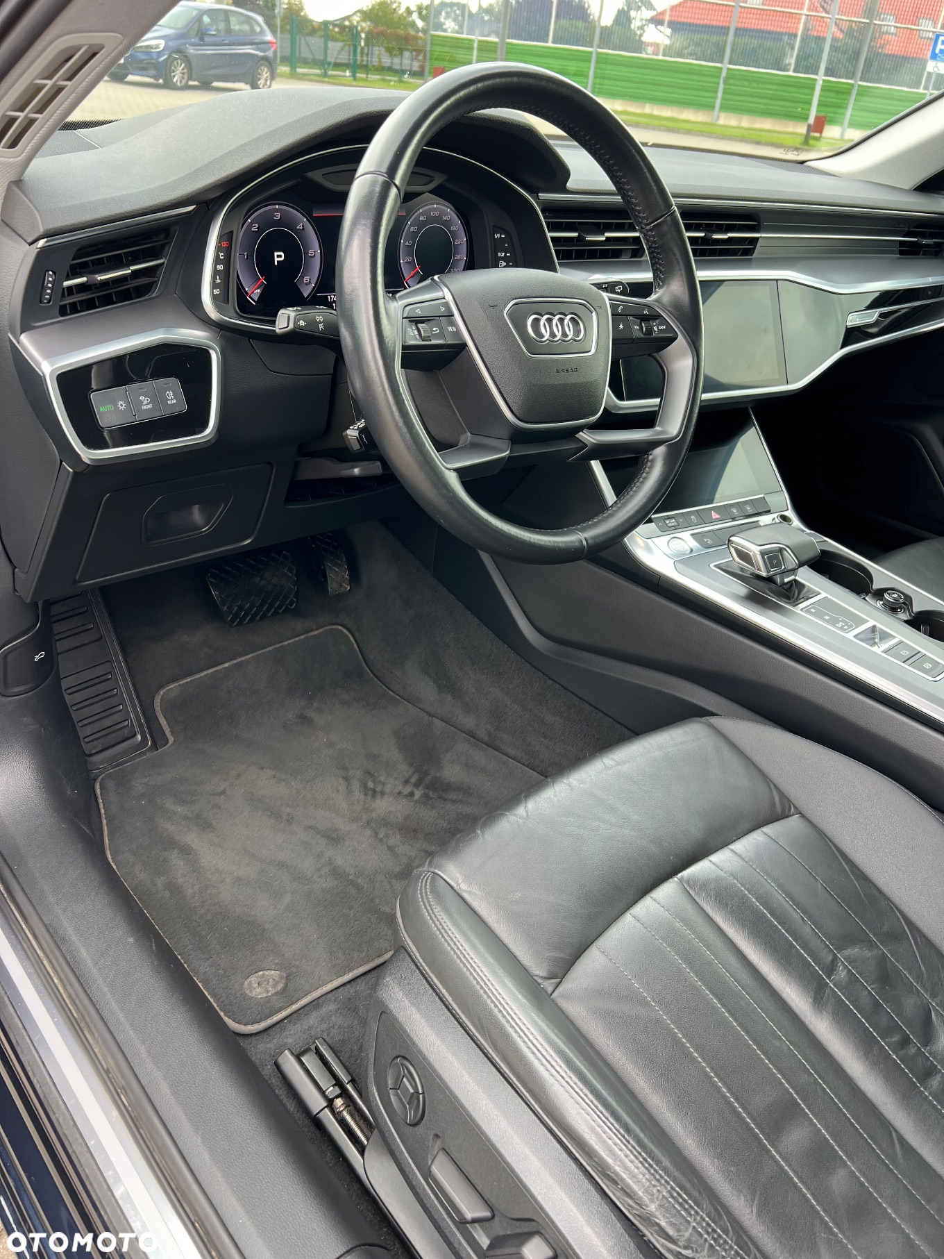 Audi A6 Avant 35 TDI S tronic design - 16