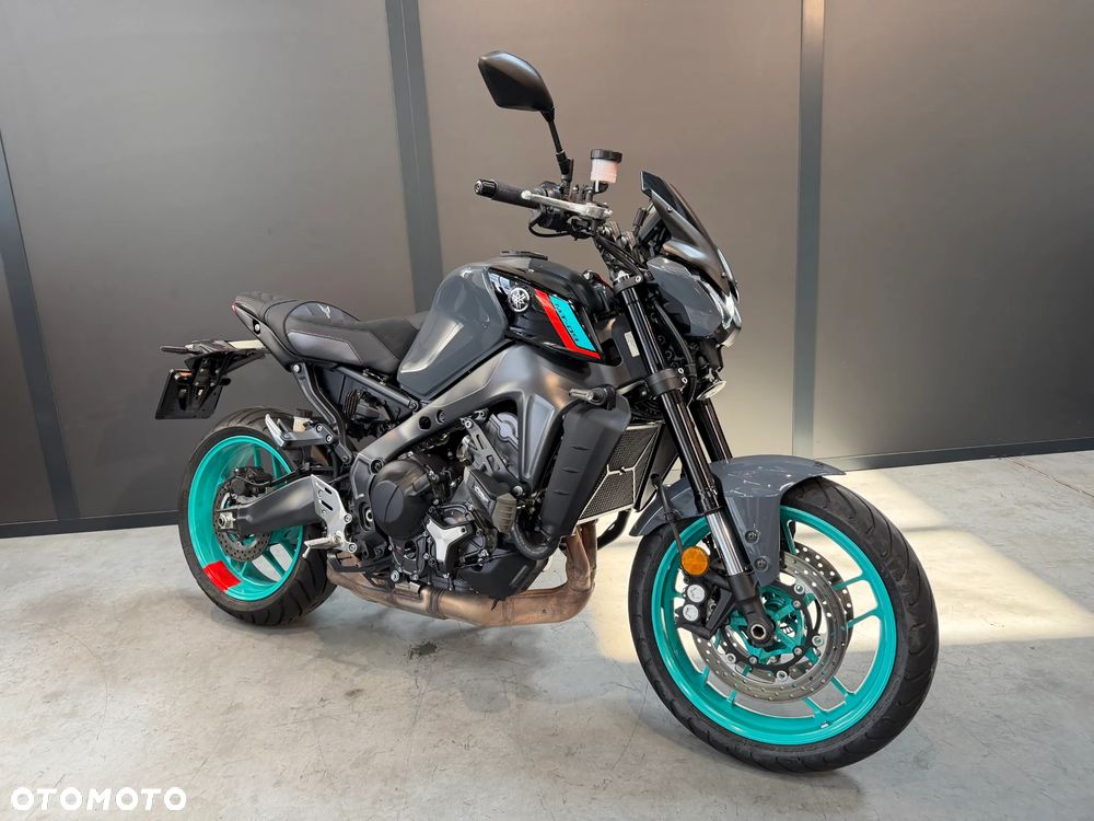 Yamaha MT - 4