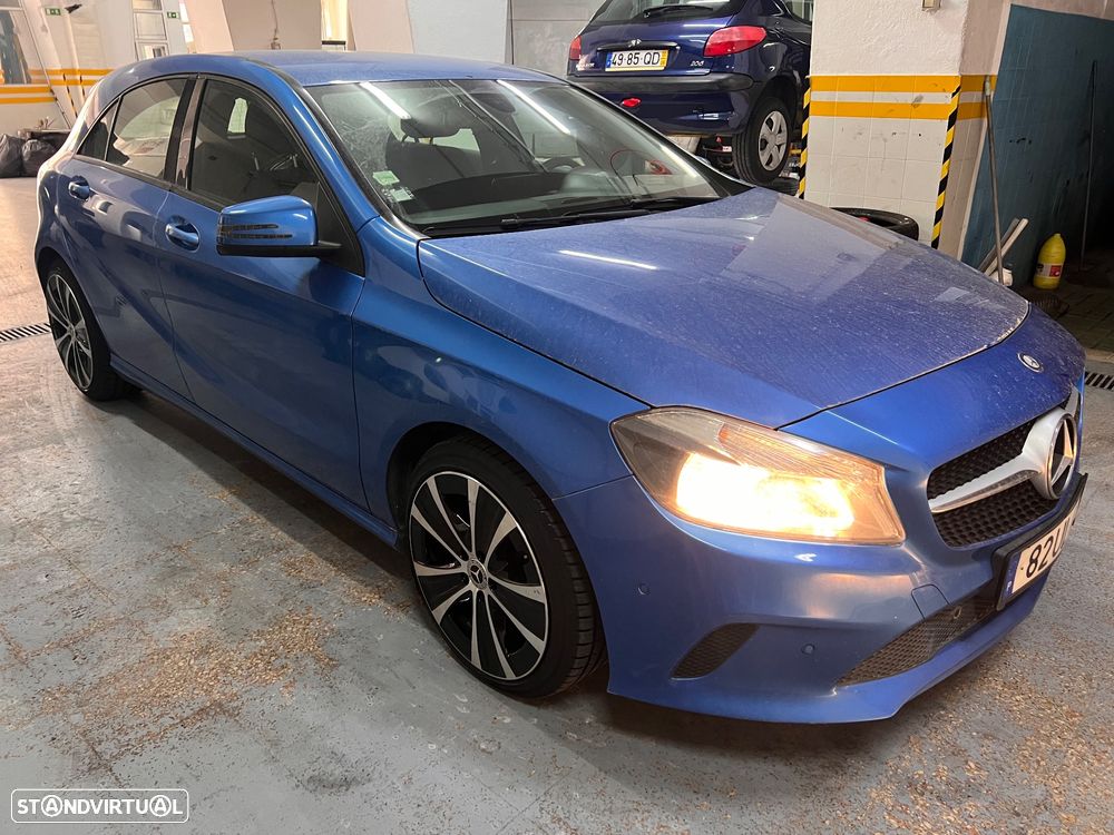 Mercedes-Benz A 180 CDI 7G DCT - 19