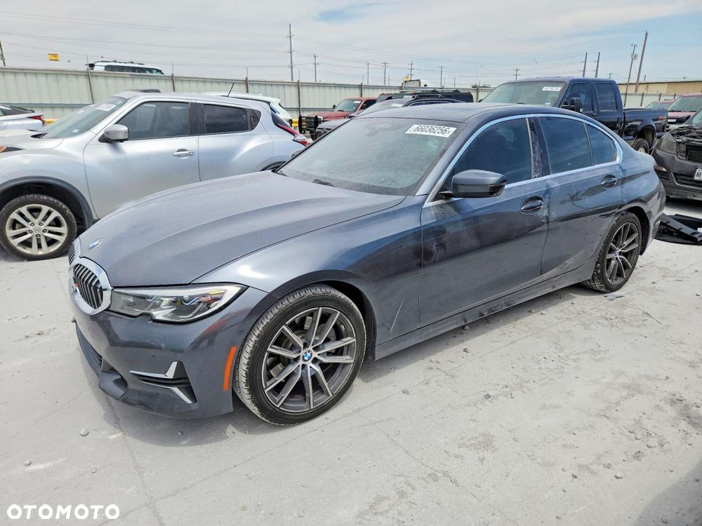 BMW Seria 3 330i Edition Luxury Line Purity - 3