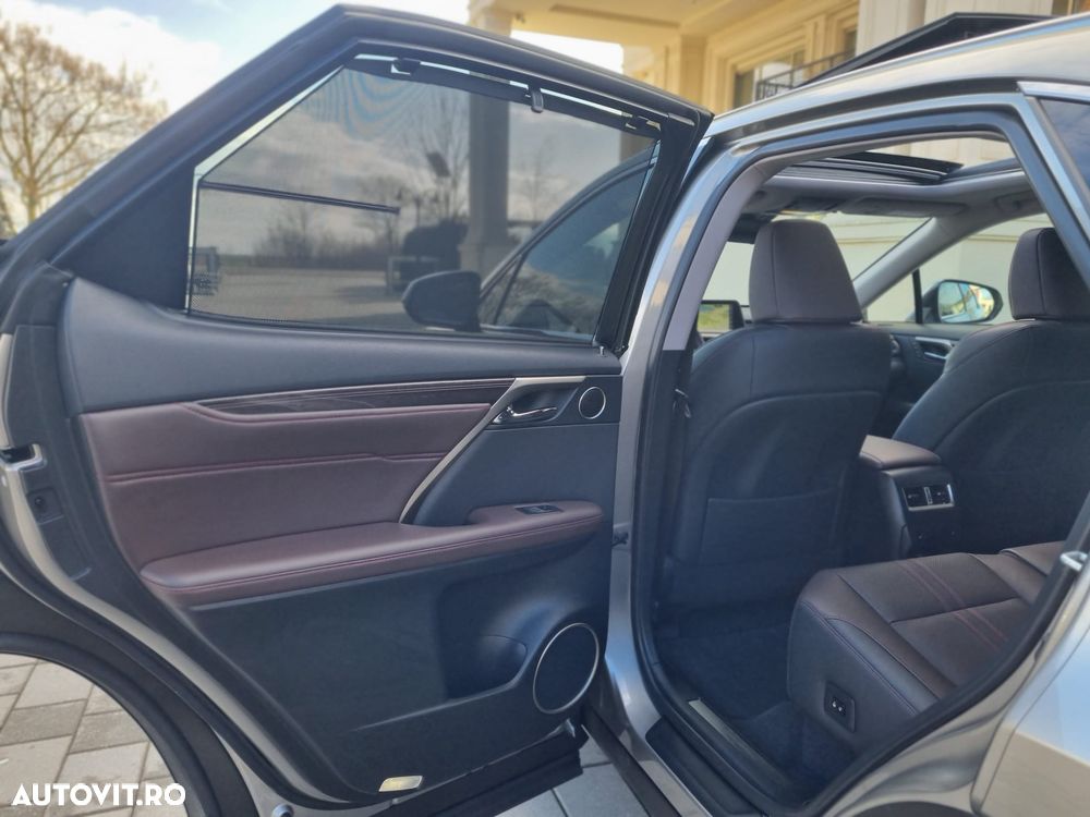 Lexus Seria RX - 19